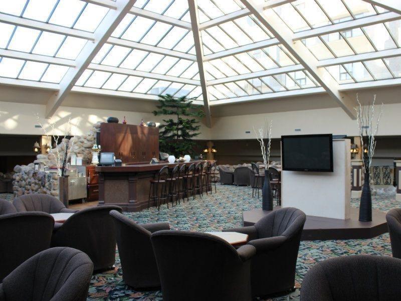 Edmonton Inn And Conference Centre Exterior foto
